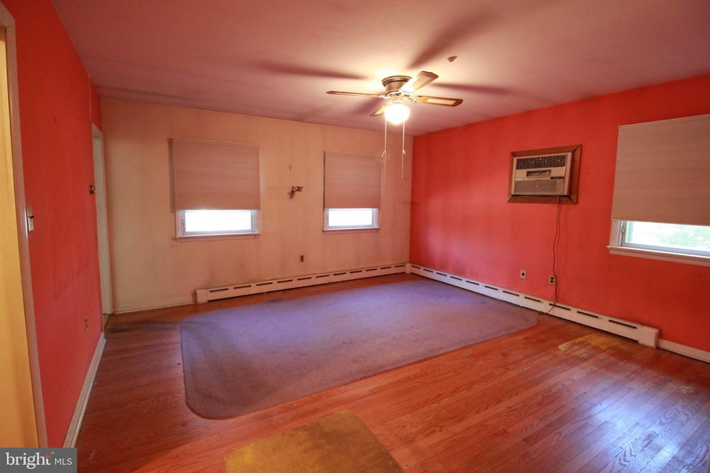 611 CREEK ROAD