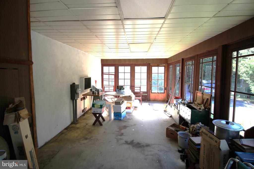 611 CREEK ROAD