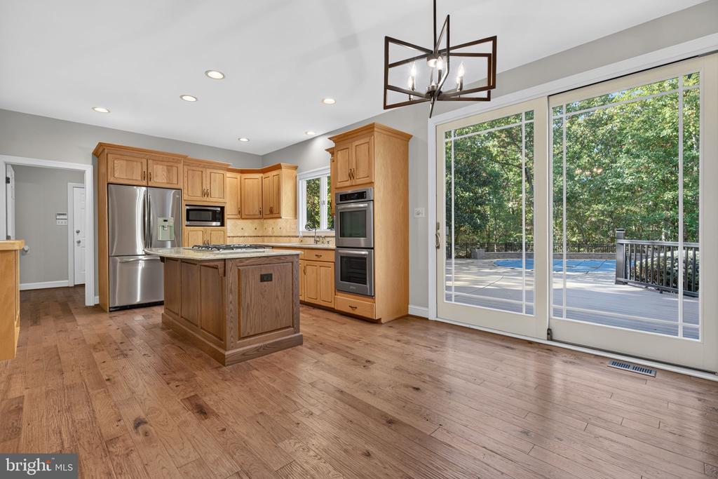 31 HIGH POINT DRIVE