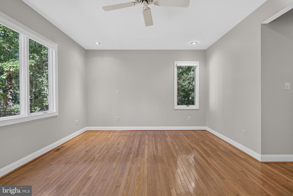 31 HIGH POINT DRIVE