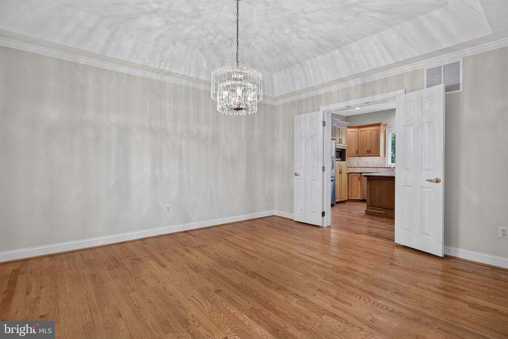 31 HIGH POINT DRIVE