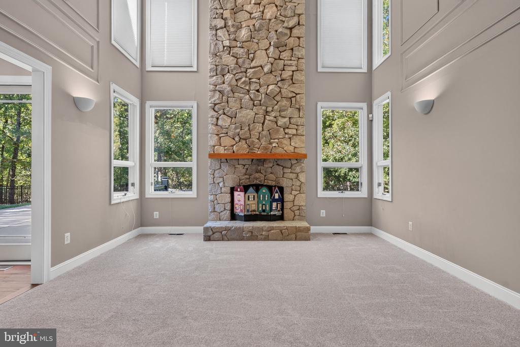 31 HIGH POINT DRIVE