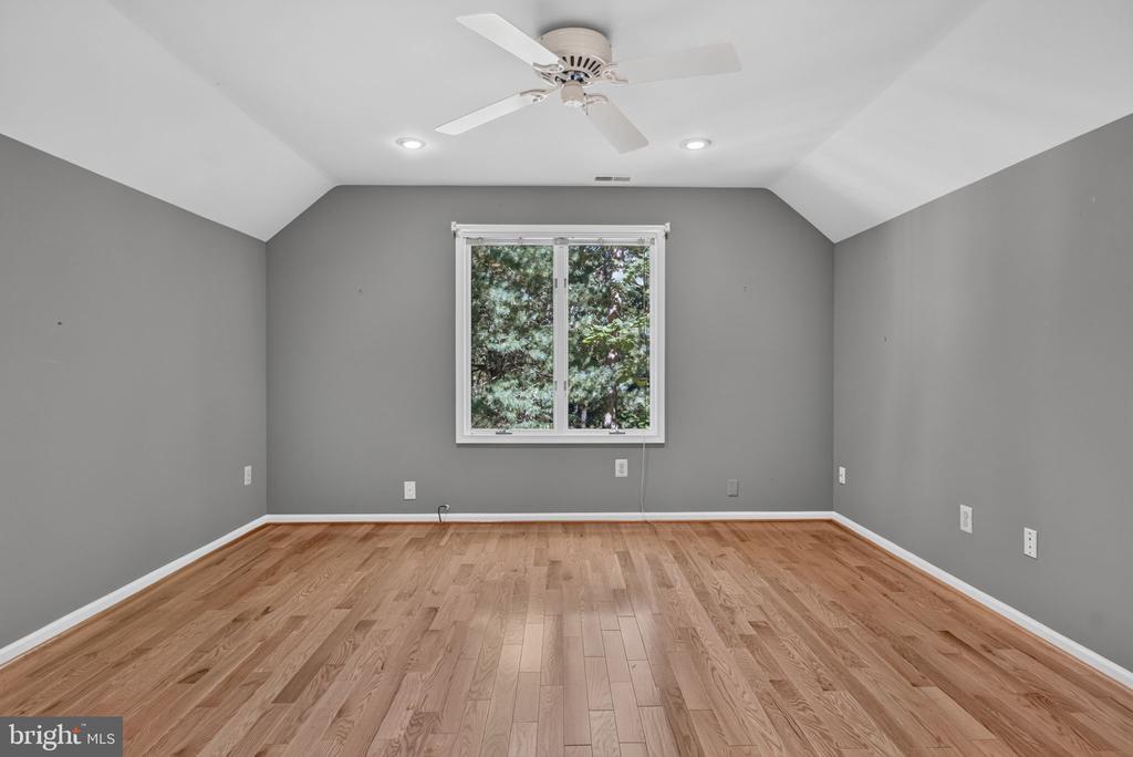 31 HIGH POINT DRIVE