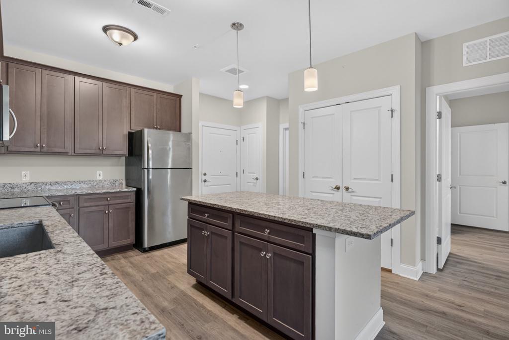 63 E MAIN STREET Unit: 208