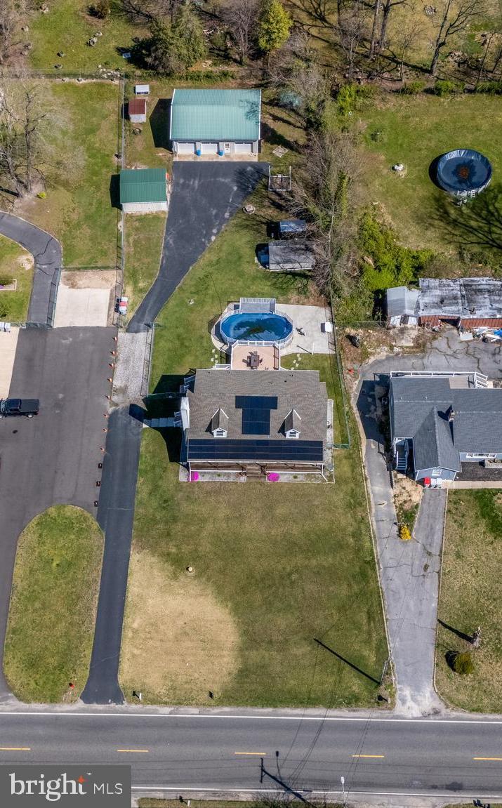 330 E Oak Rd