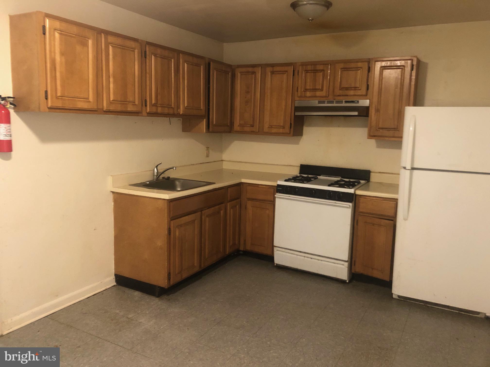 5691 HIGH RIDGE ROAD