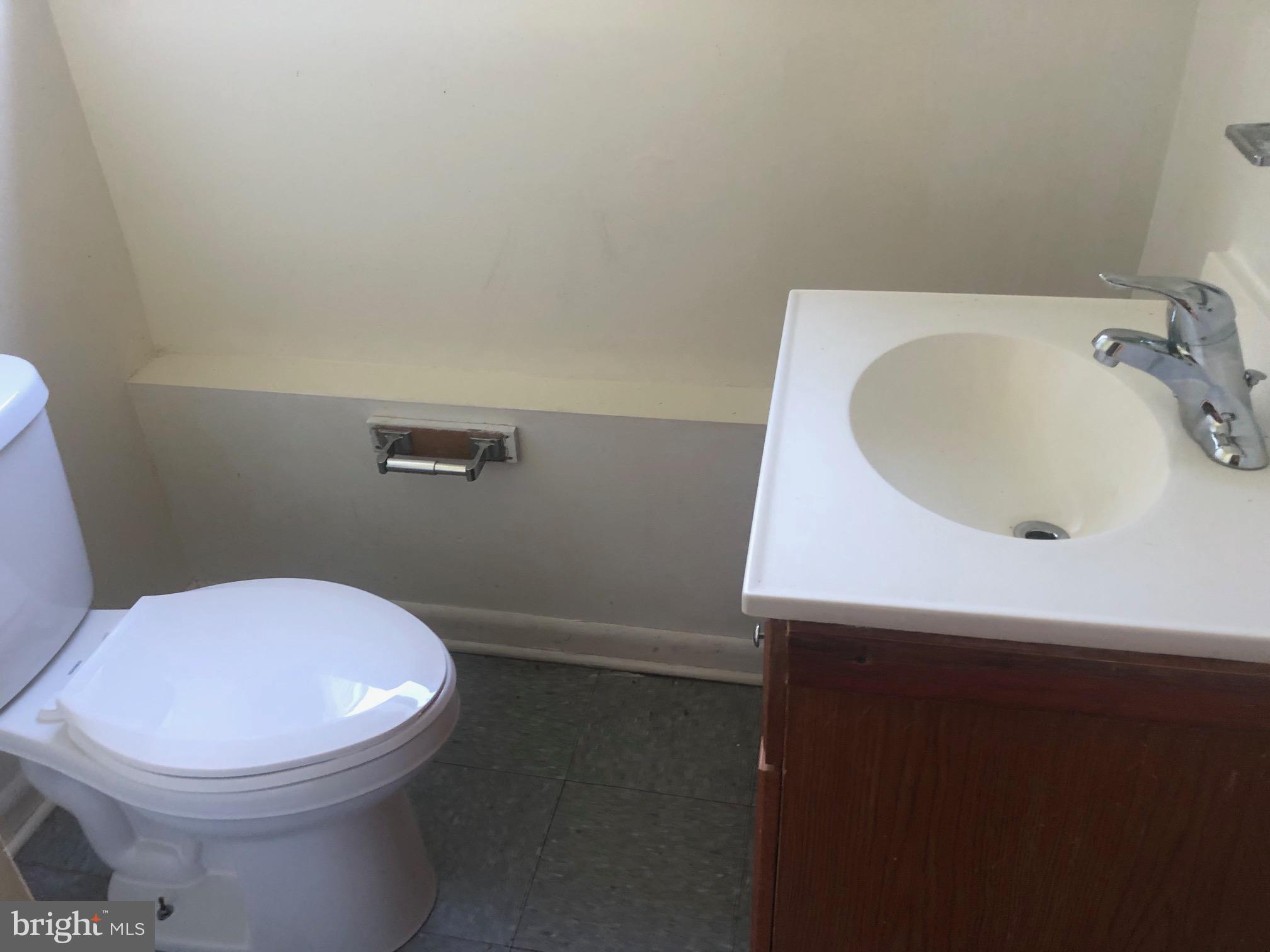 5691 HIGH RIDGE ROAD