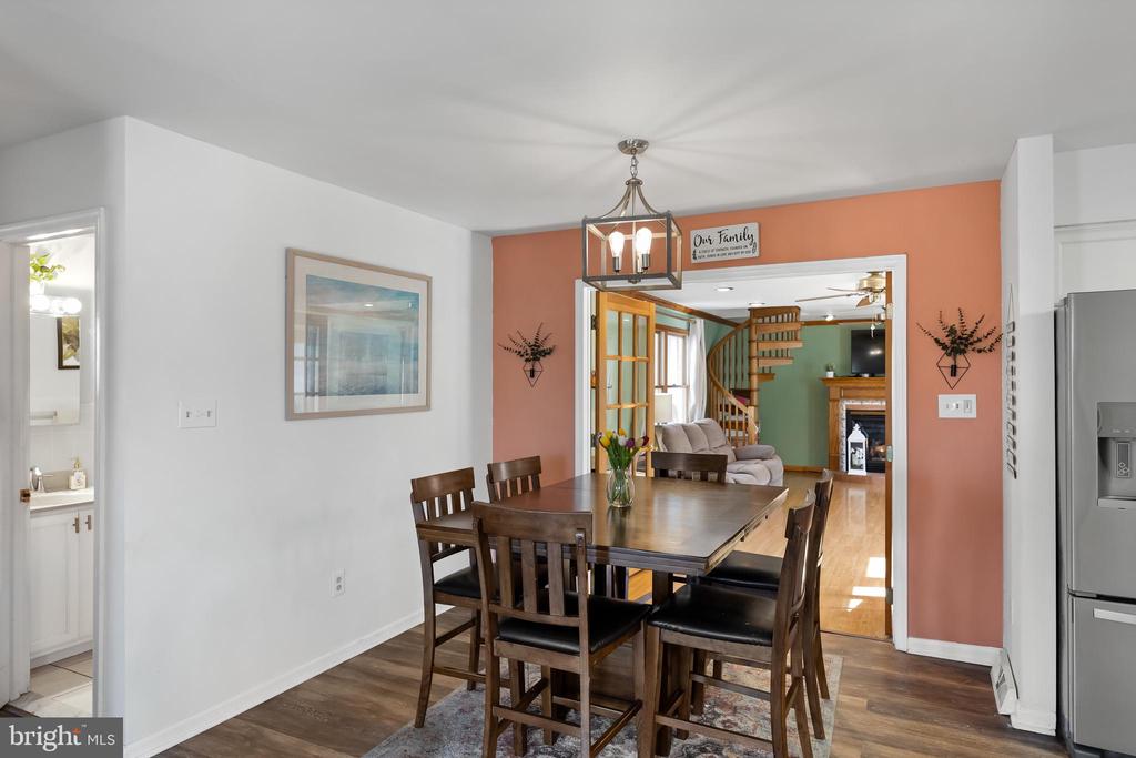 1611 Dolly Dr