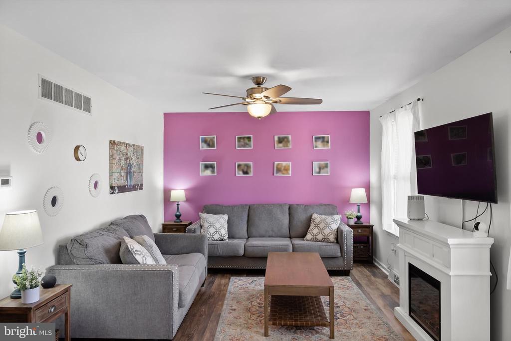 1611 Dolly Dr
