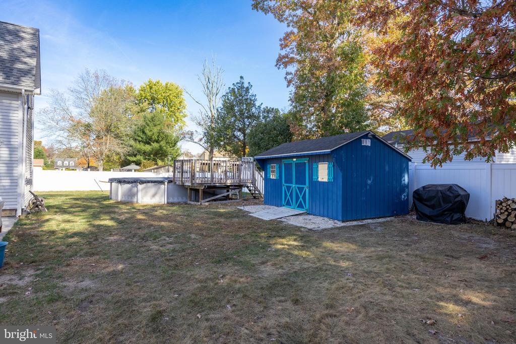 1611 Dolly Dr