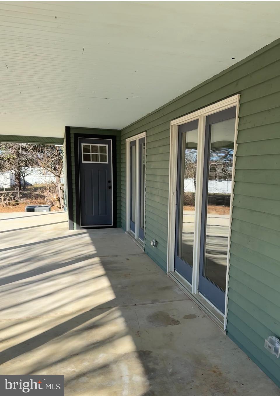 42 FINLEY ROAD