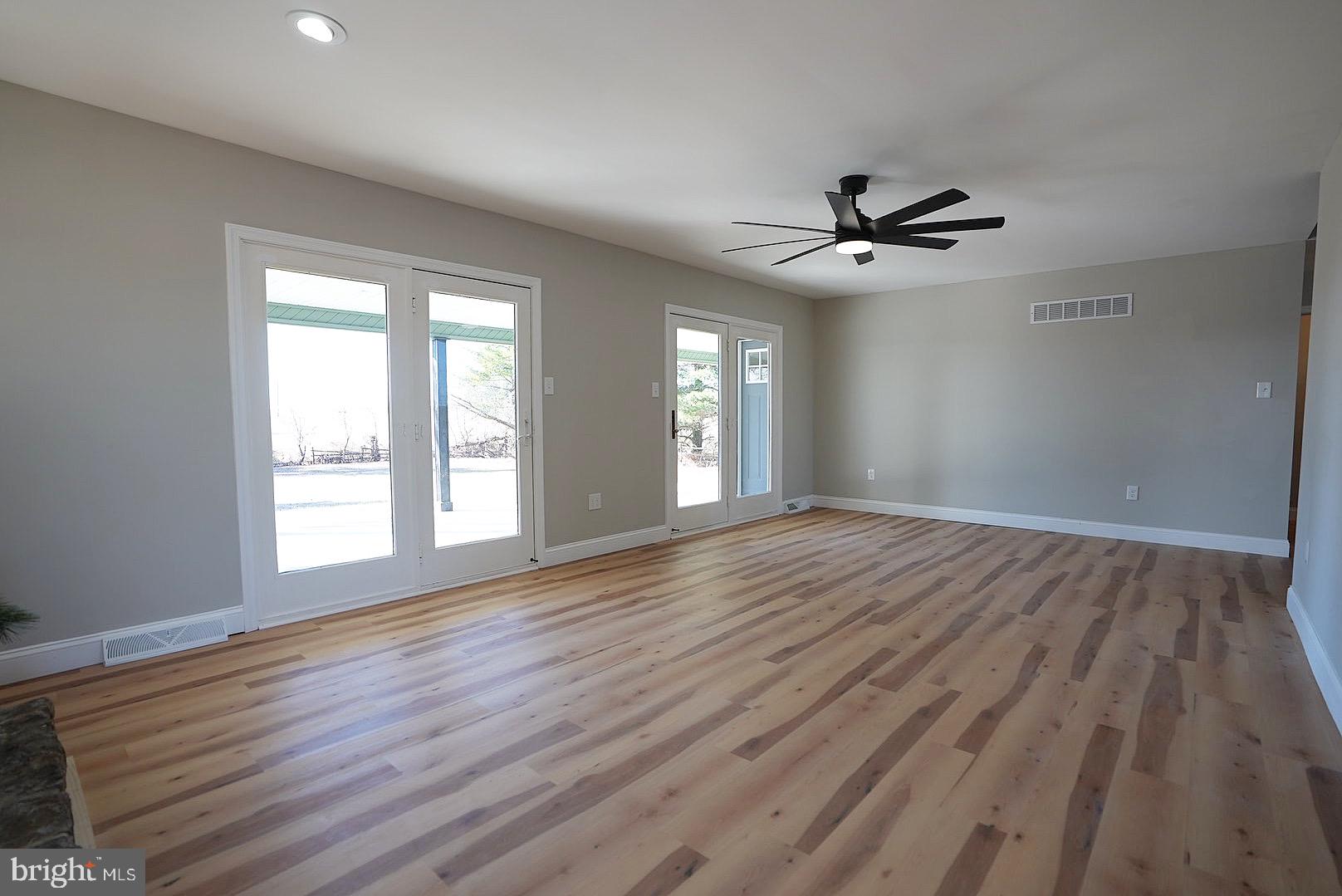 42 FINLEY ROAD