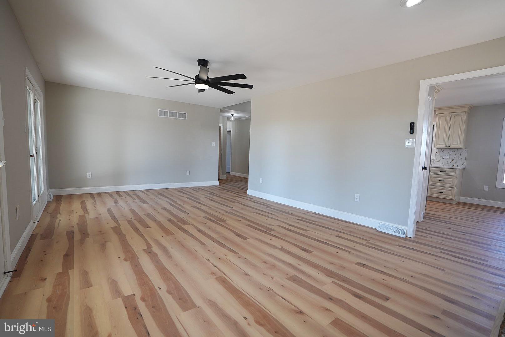 42 FINLEY ROAD