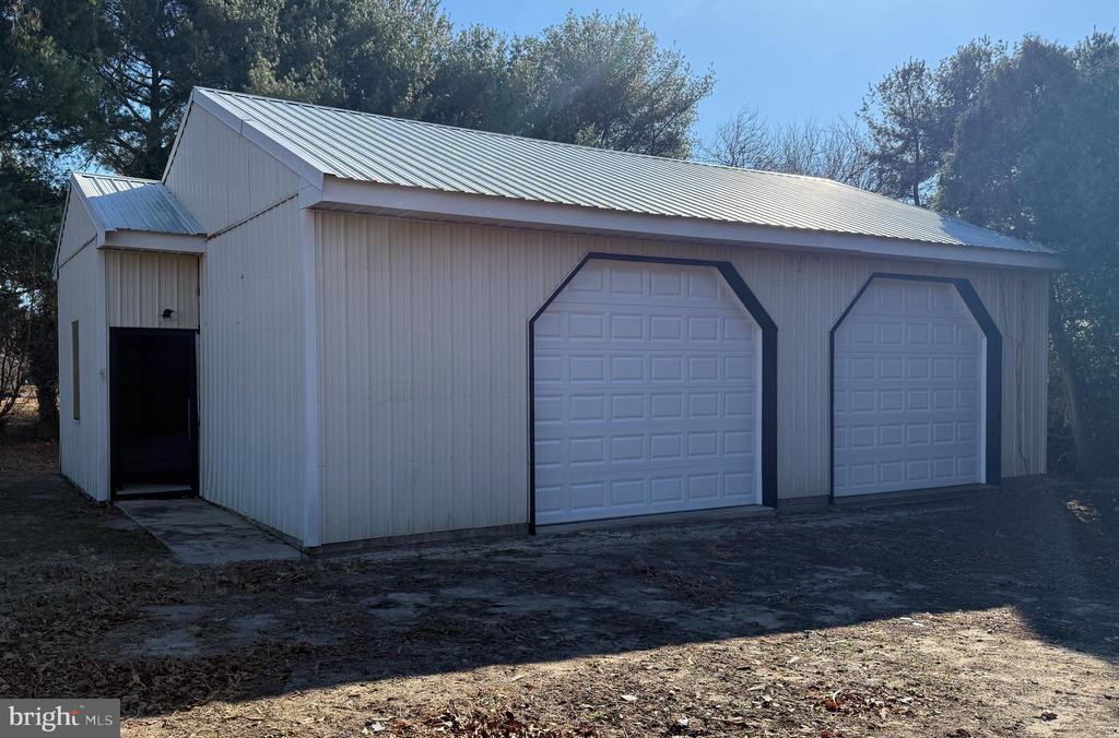 42 FINLEY ROAD