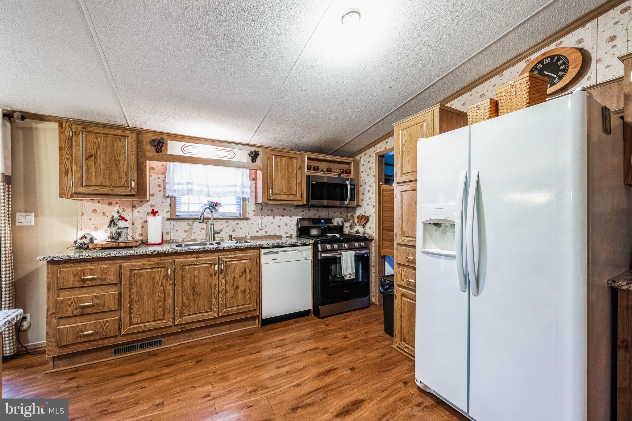 2110 MAYSLANDING ROAD 226 MILTON BLVD