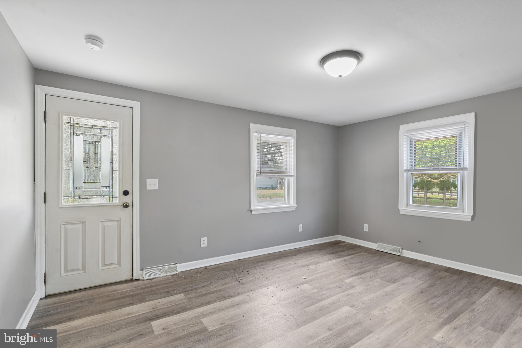 375 PEEK AVENUE
