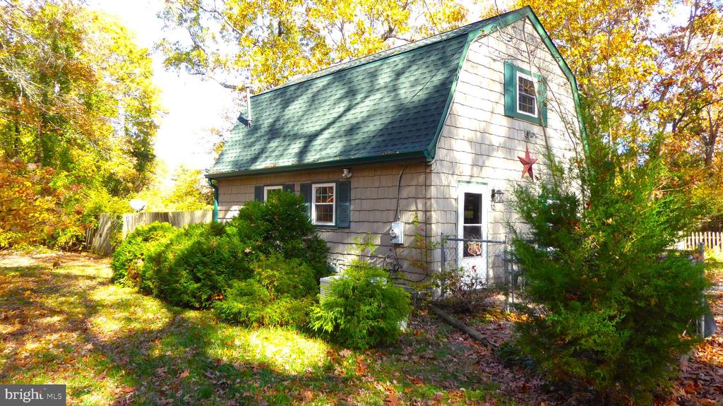110 DAFFODIL ROAD