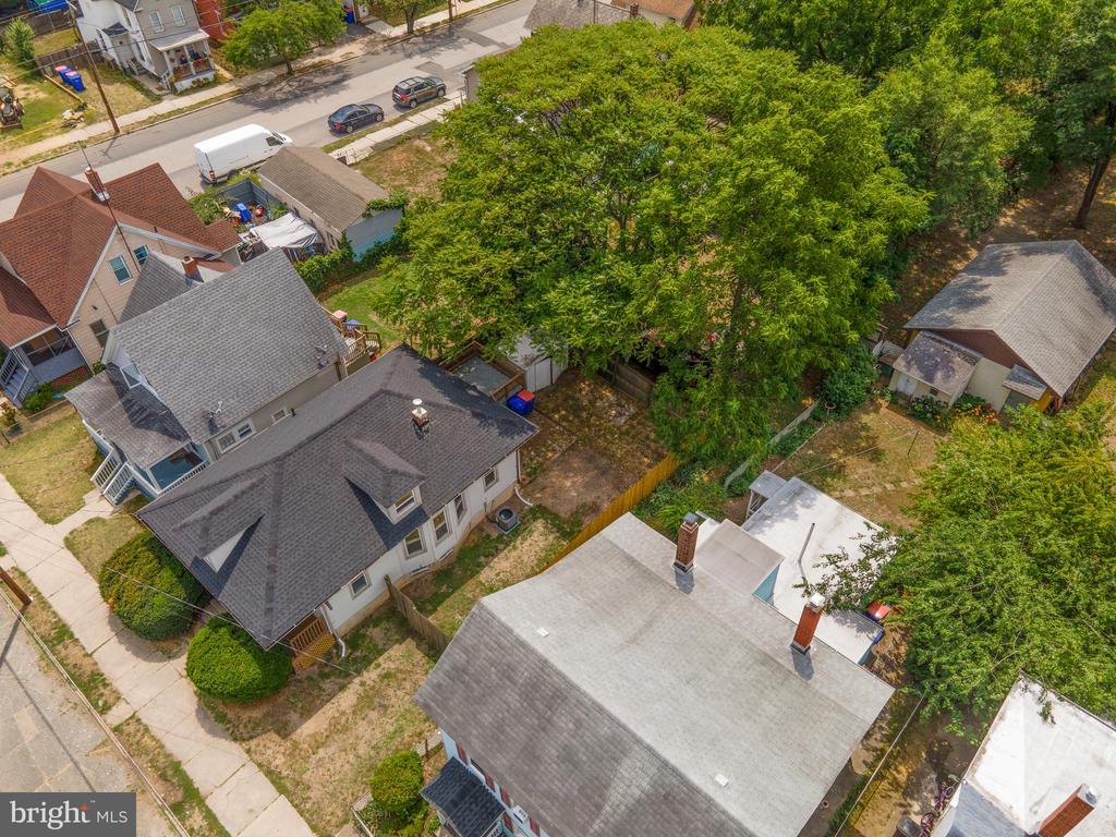 329 D STREET