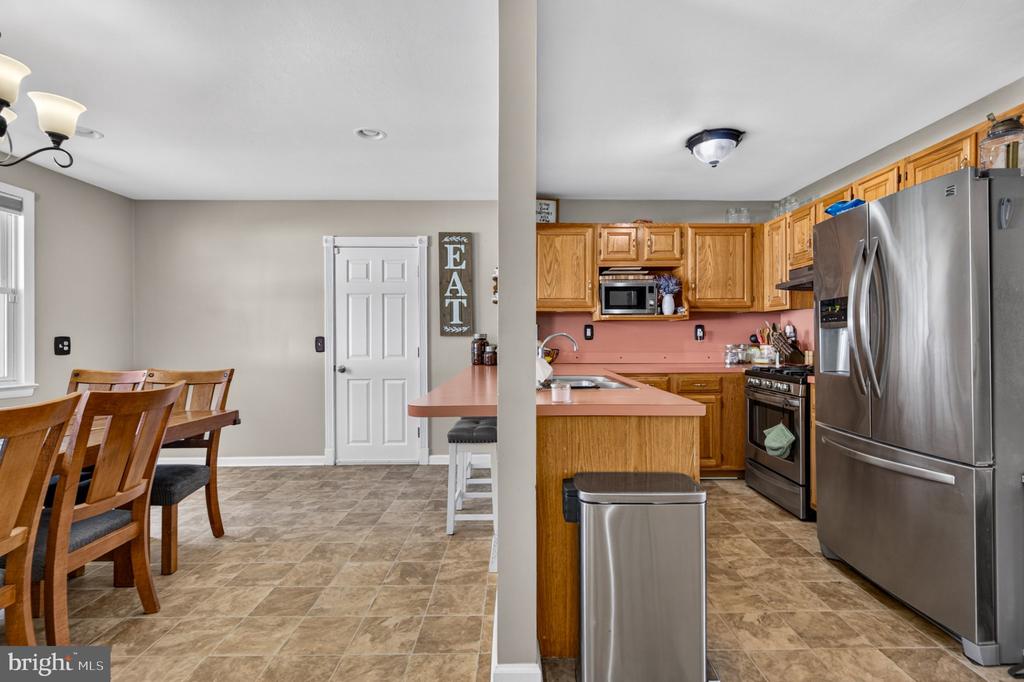 1236 MAGNOLIA ROAD