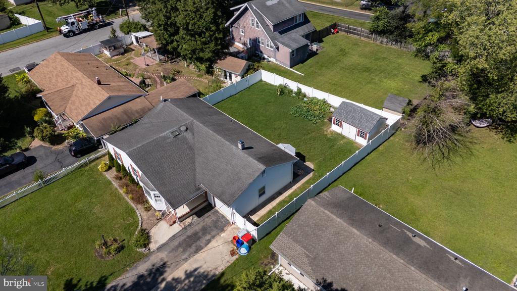 1236 MAGNOLIA ROAD