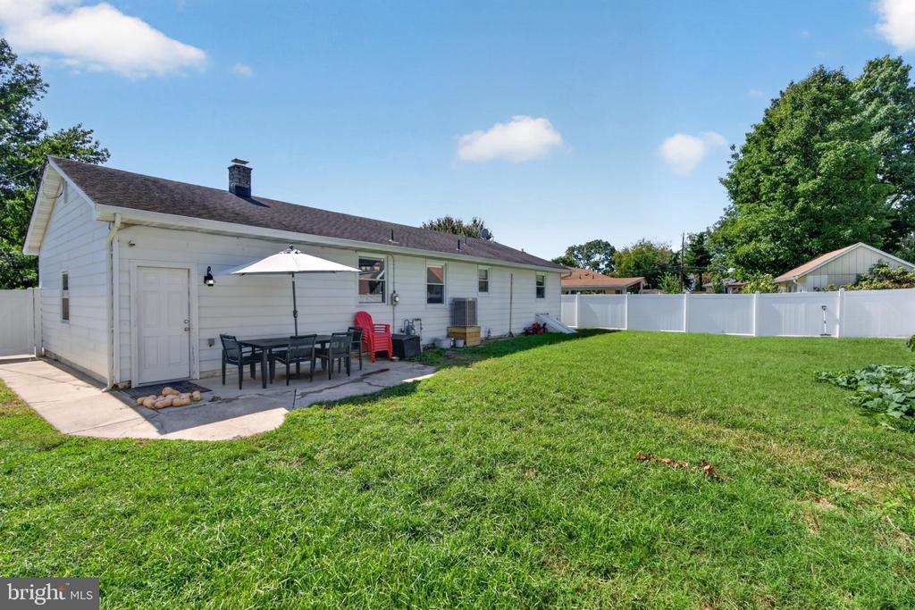 1236 MAGNOLIA ROAD