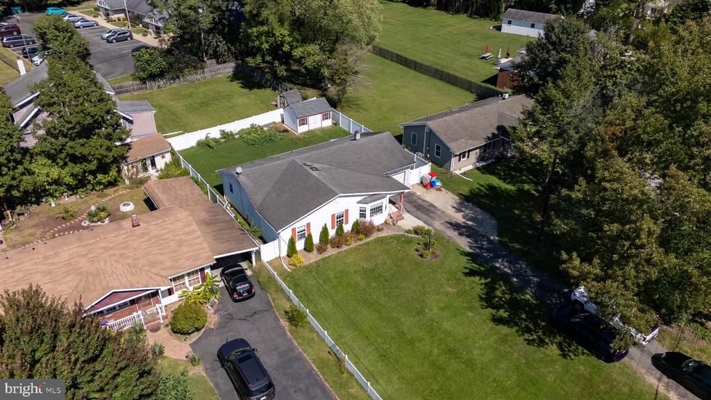 1236 MAGNOLIA ROAD