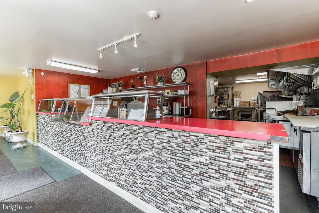 116 WHITE HORSE PIKE