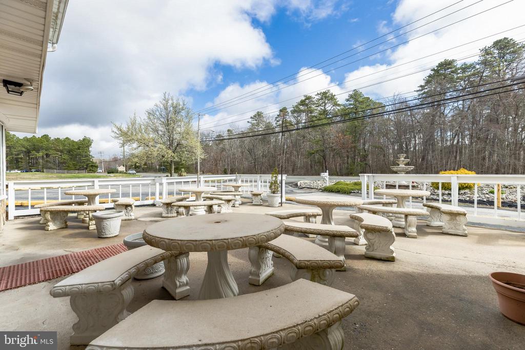 116 WHITE HORSE PIKE