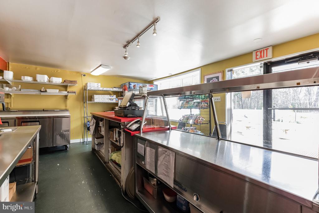 116 WHITE HORSE PIKE
