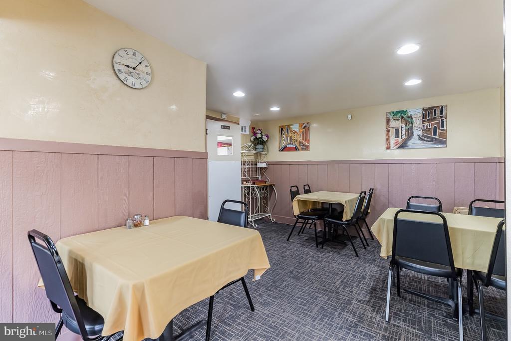 116 WHITE HORSE PIKE