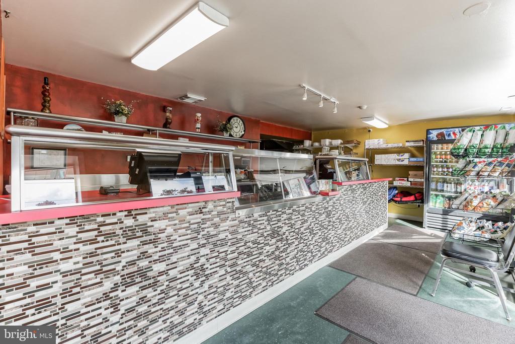 116 WHITE HORSE PIKE