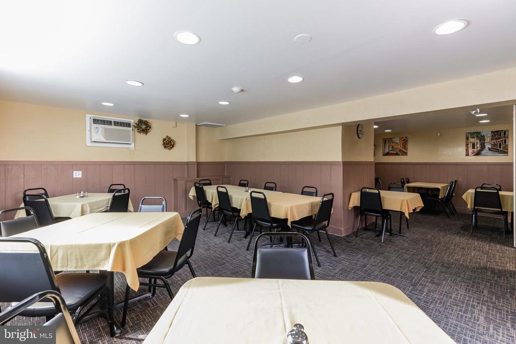 116 WHITE HORSE PIKE