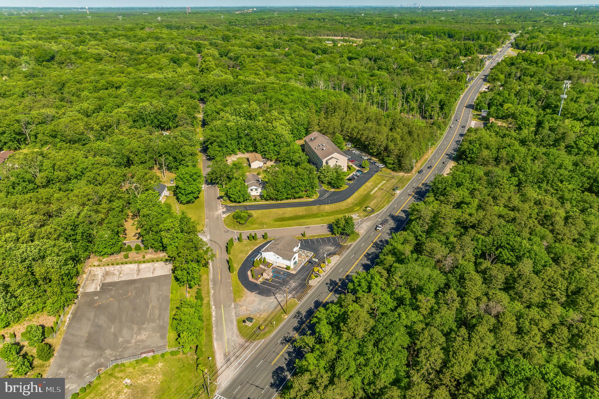 116 WHITE HORSE PIKE