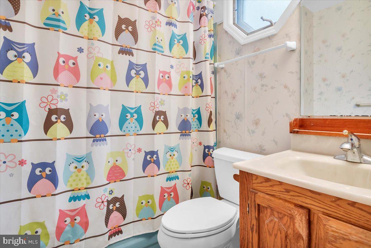 6 Hoot Owl Dr