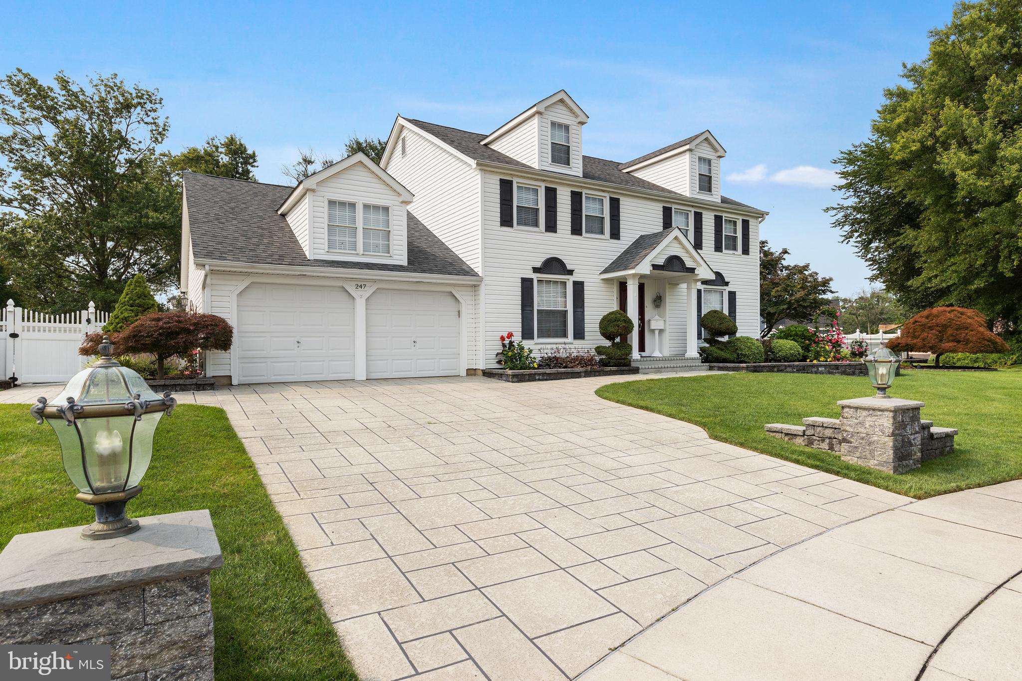 247 Hinton WAY