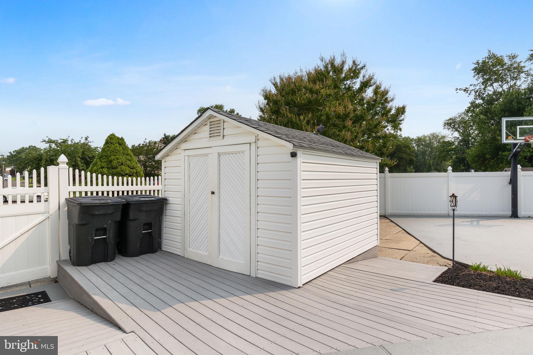 247 Hinton WAY