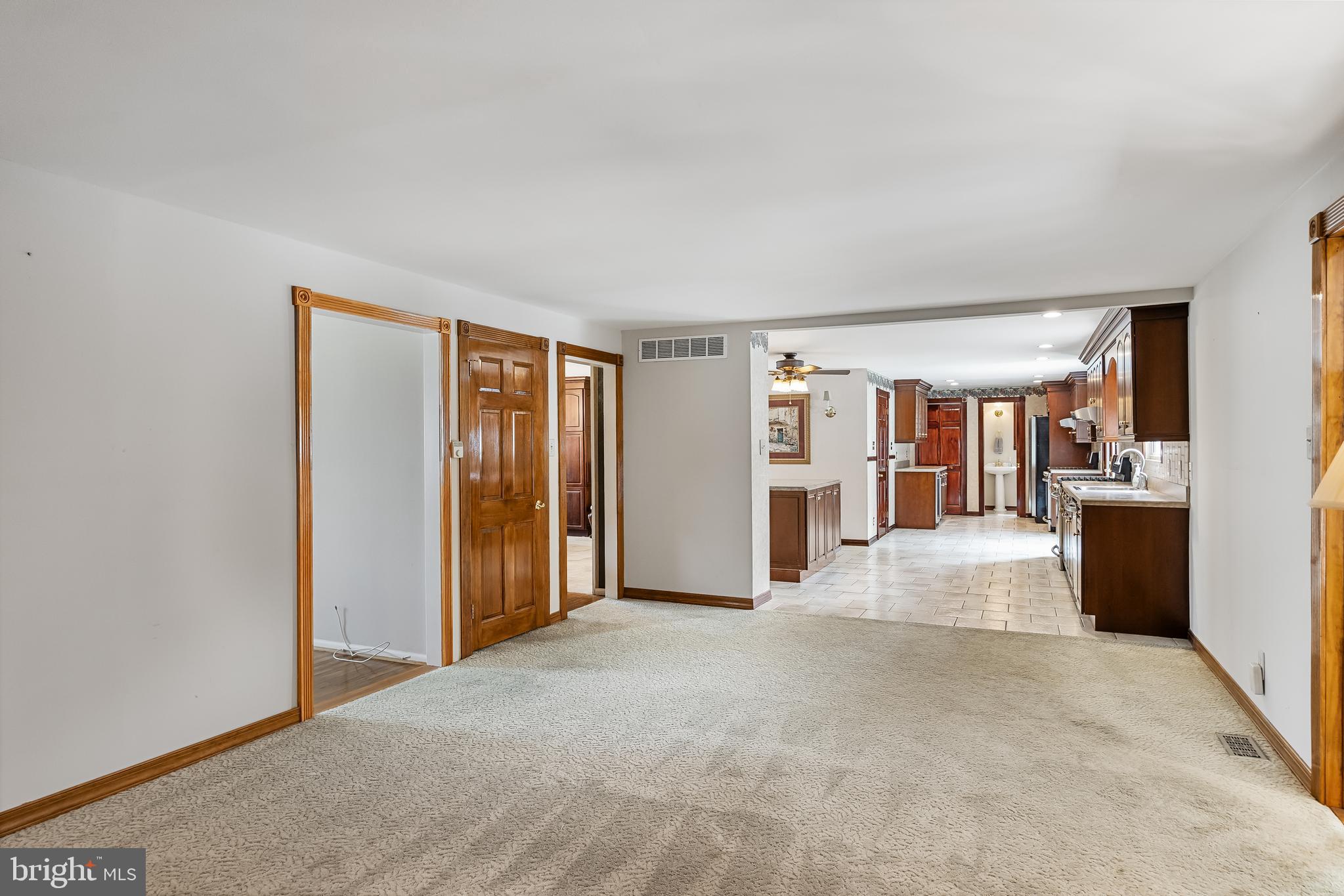 247 Hinton WAY