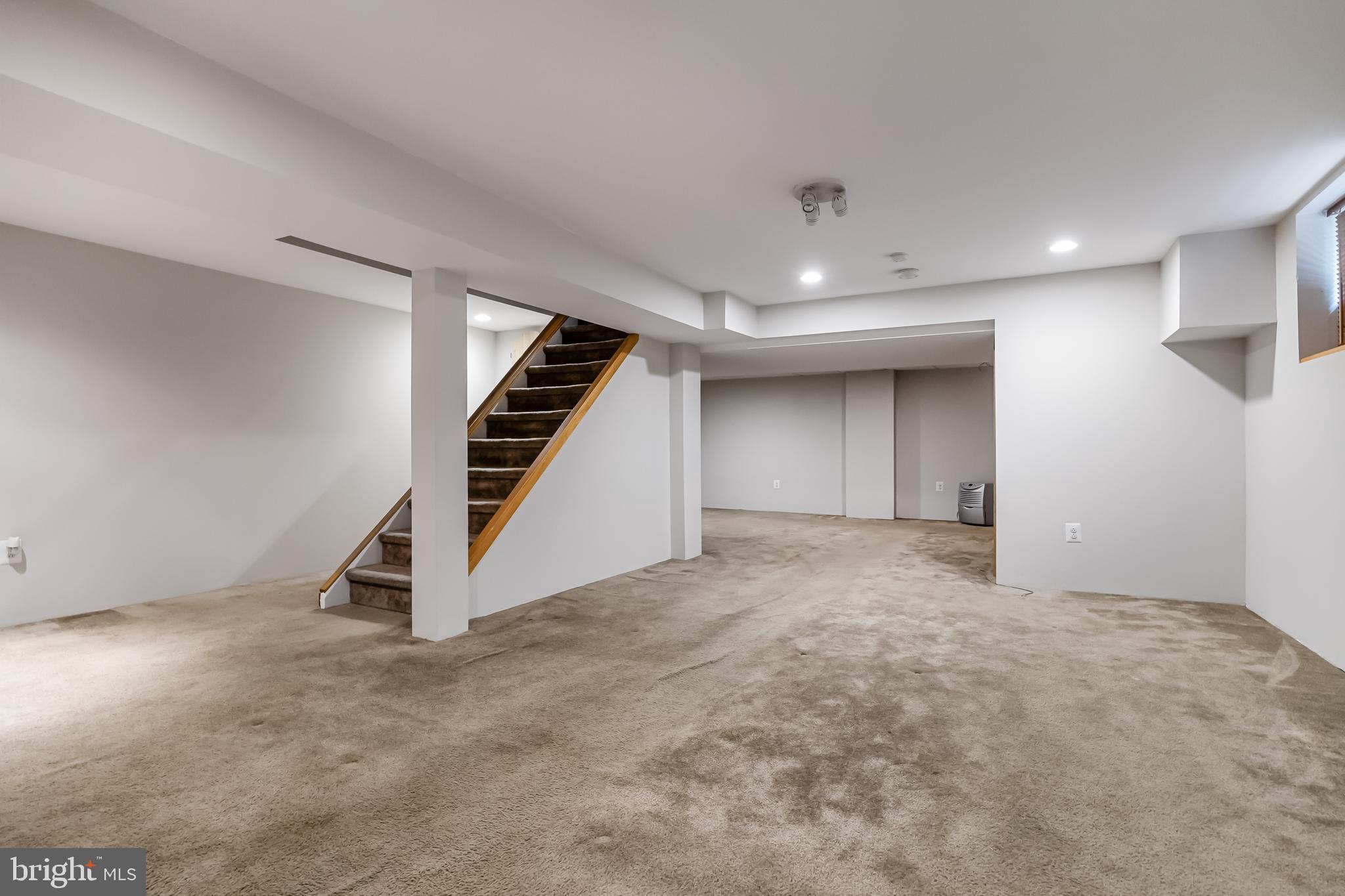 247 Hinton WAY