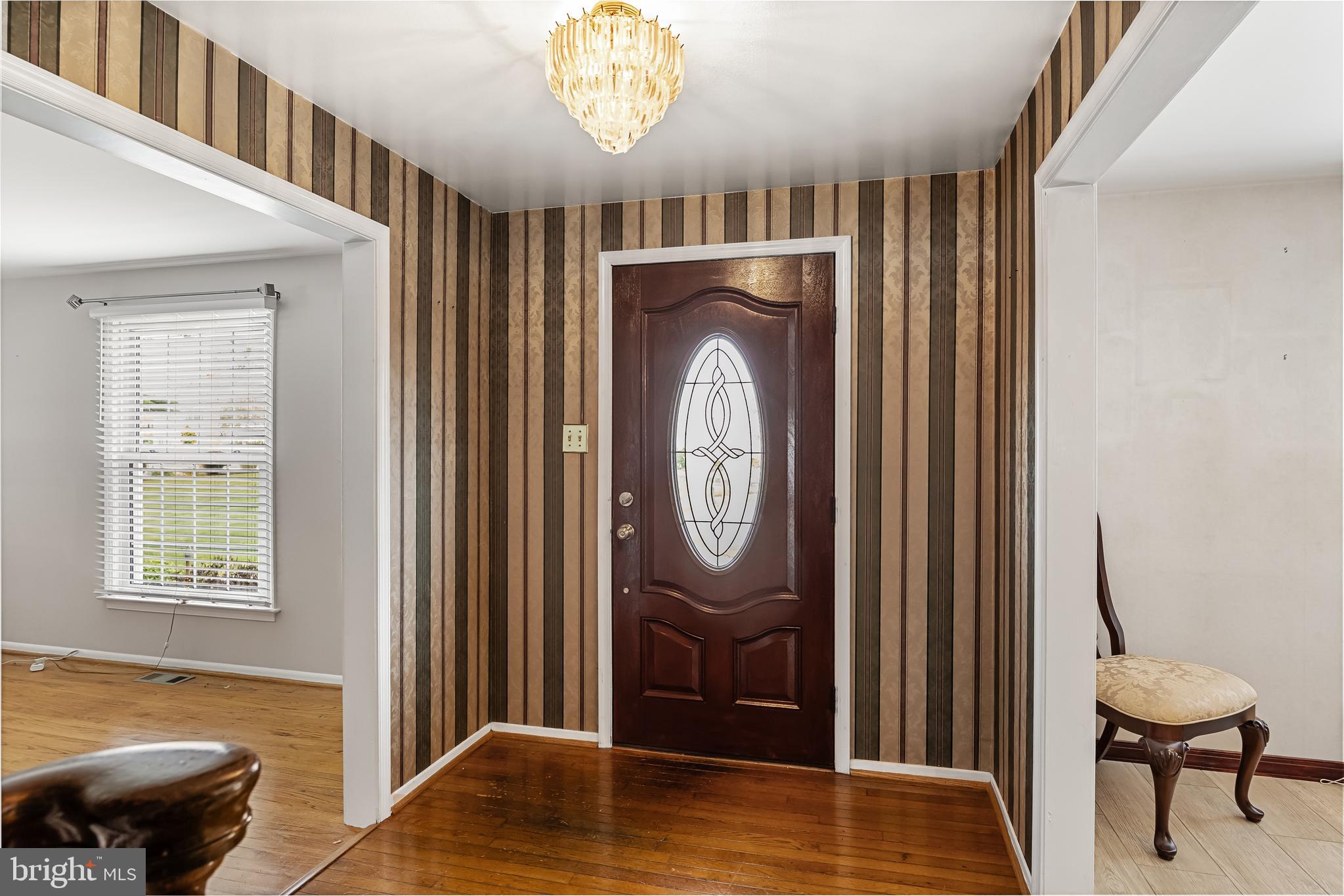 247 Hinton WAY