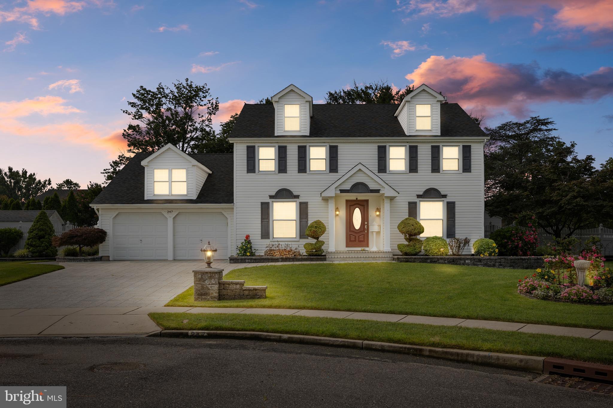 247 Hinton WAY