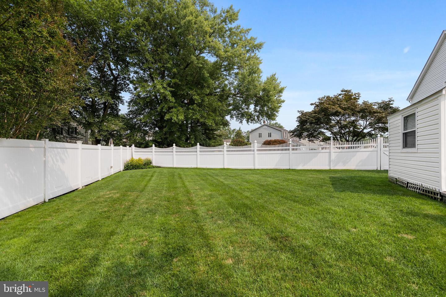247 Hinton WAY