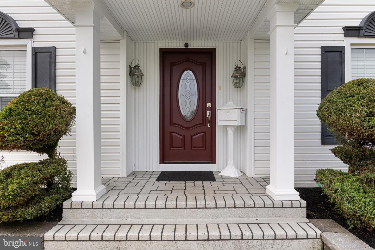 247 Hinton WAY