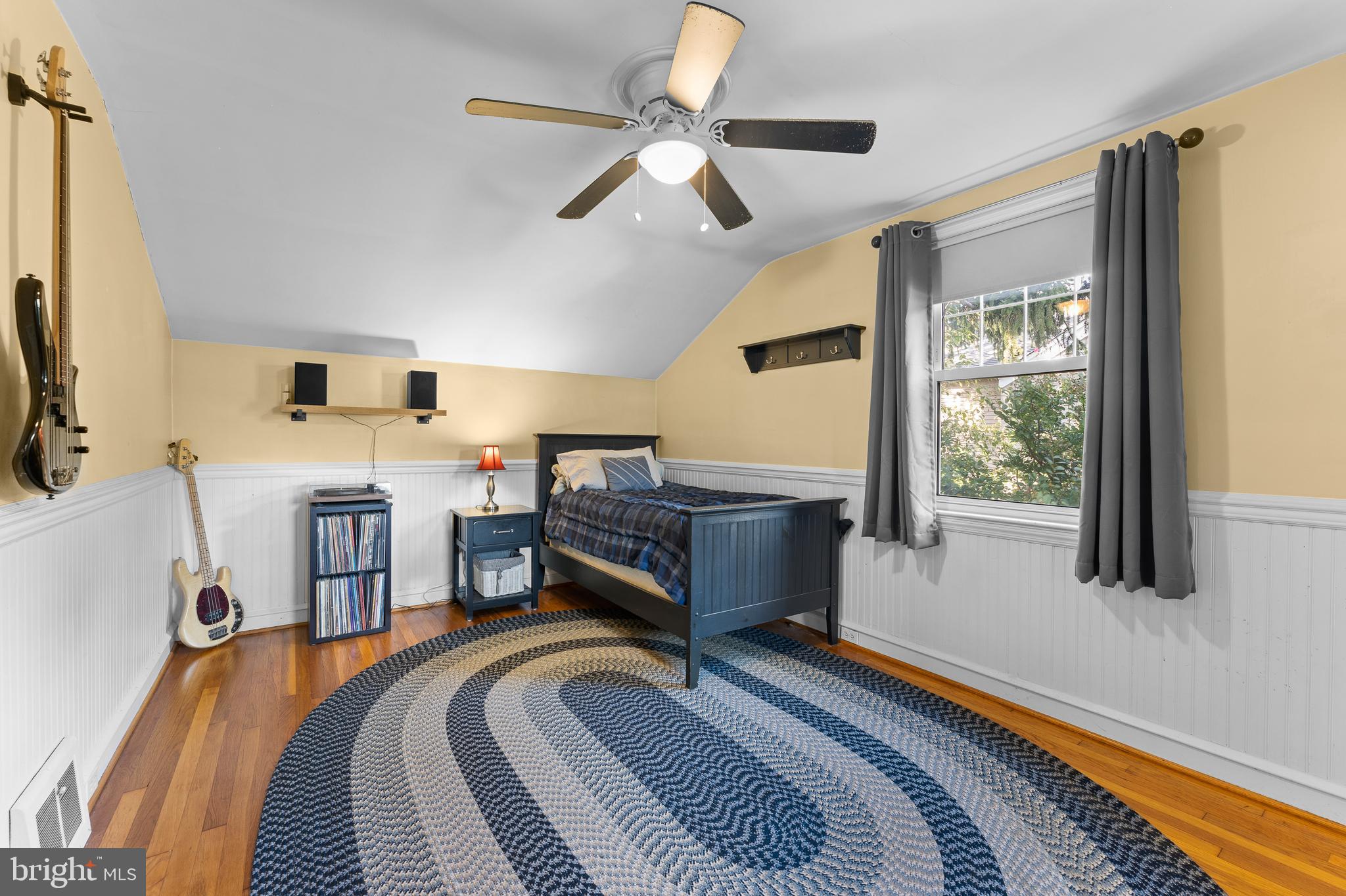 397 BRADFORD AVENUE