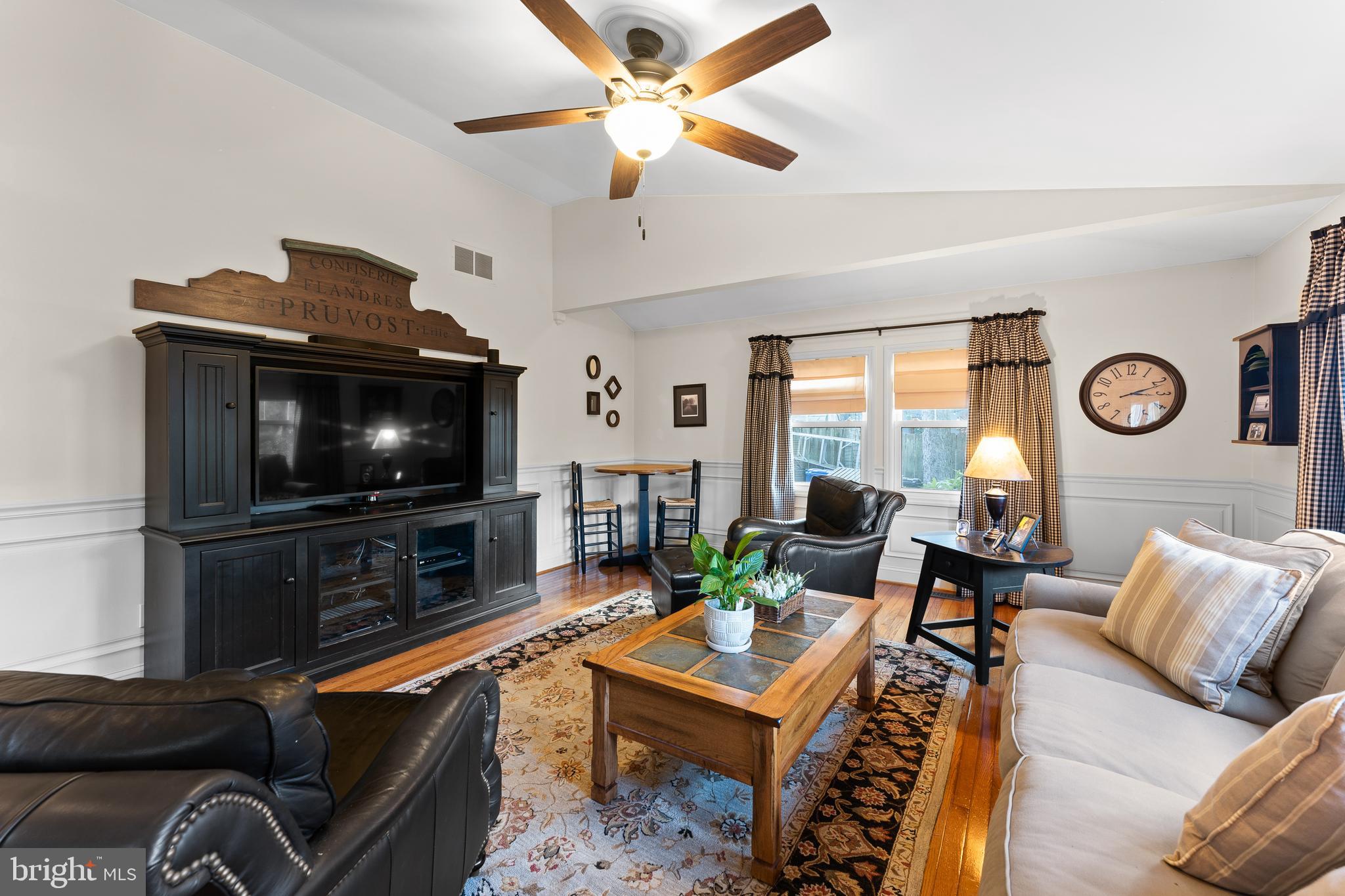 397 BRADFORD AVENUE
