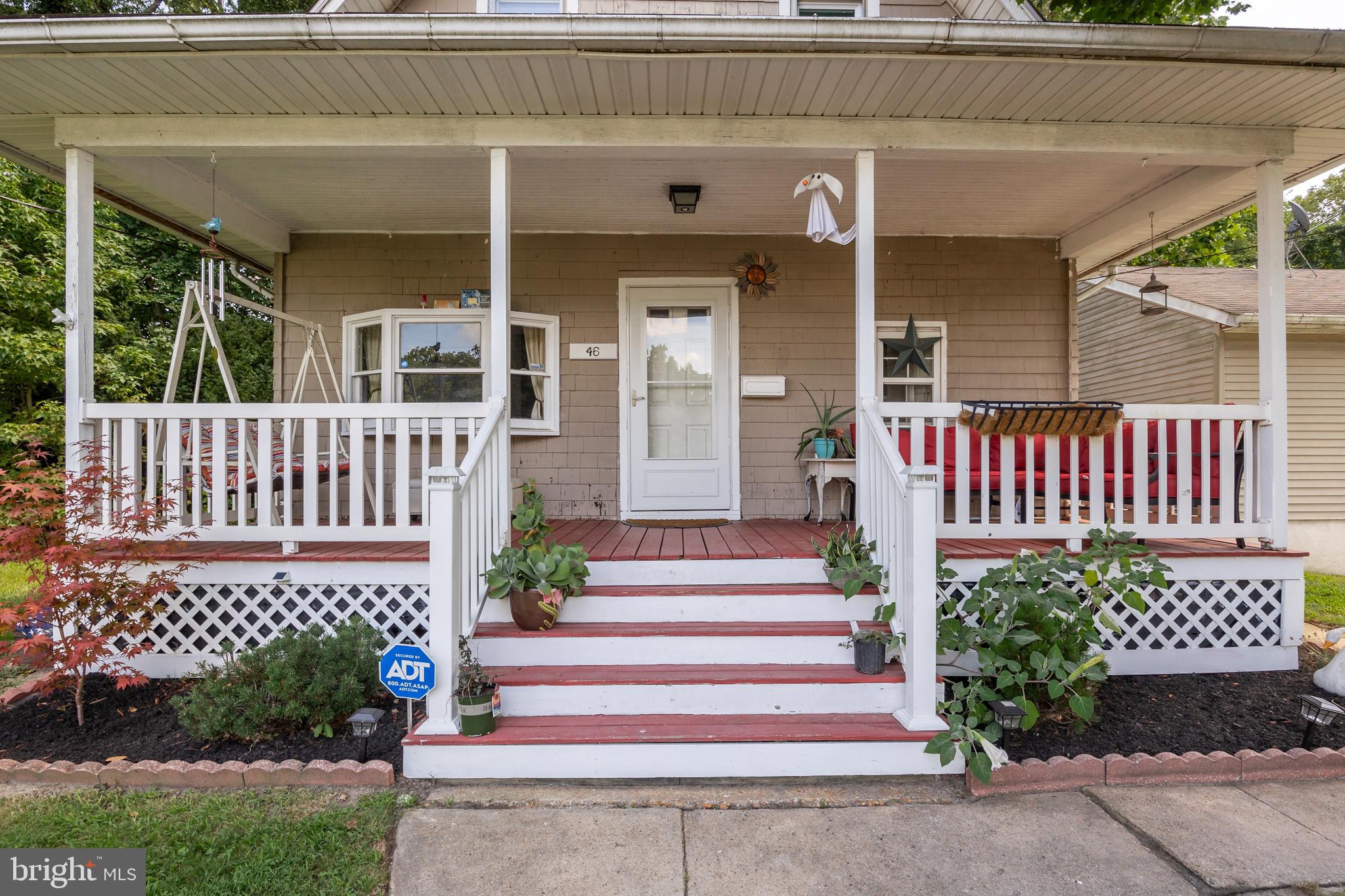 46 White Horse AVENUE