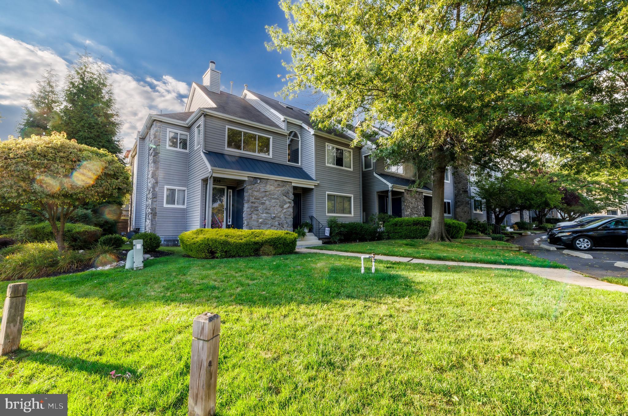 836 Chanticleer