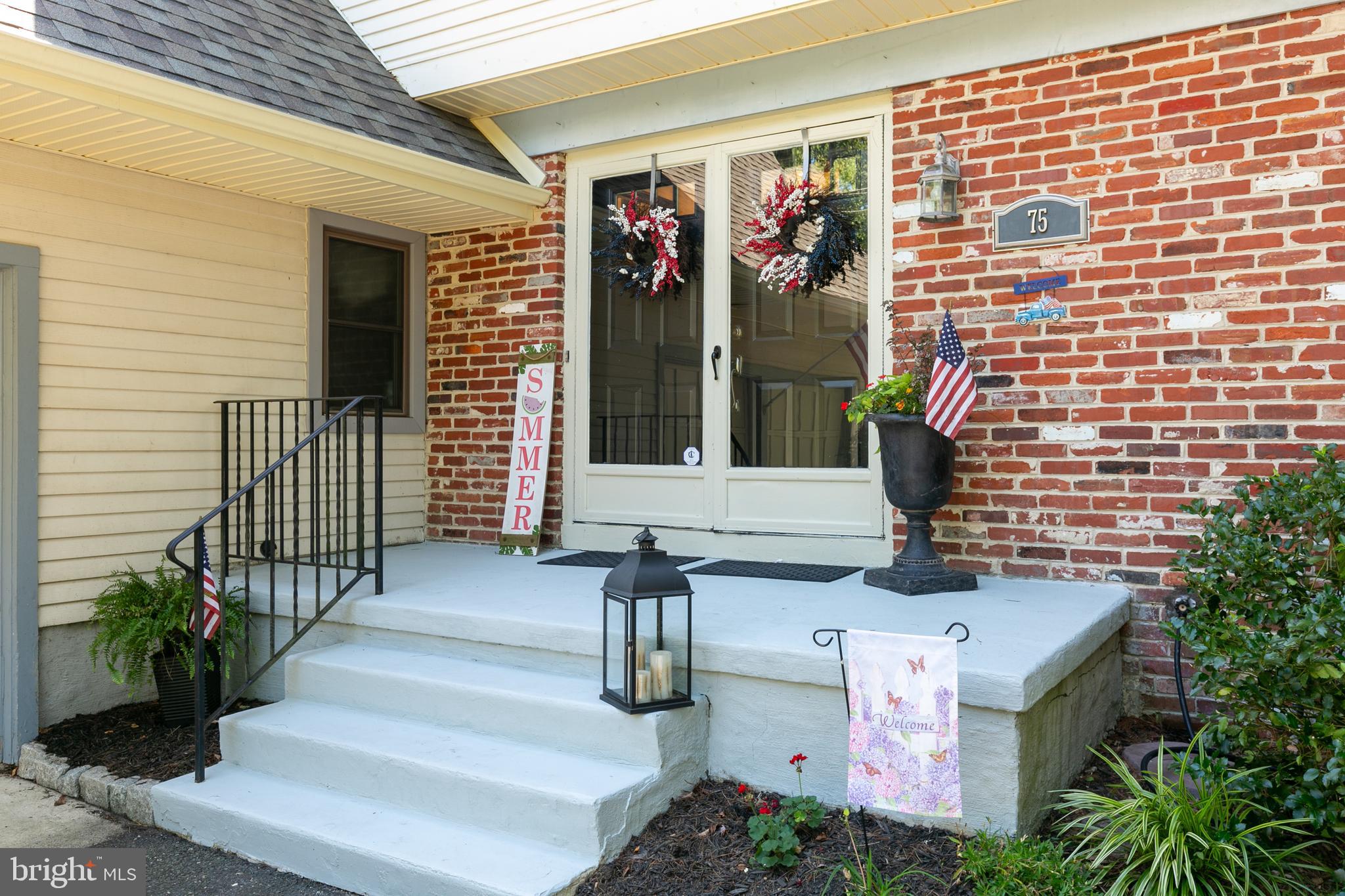 75 William Feather DRIVE