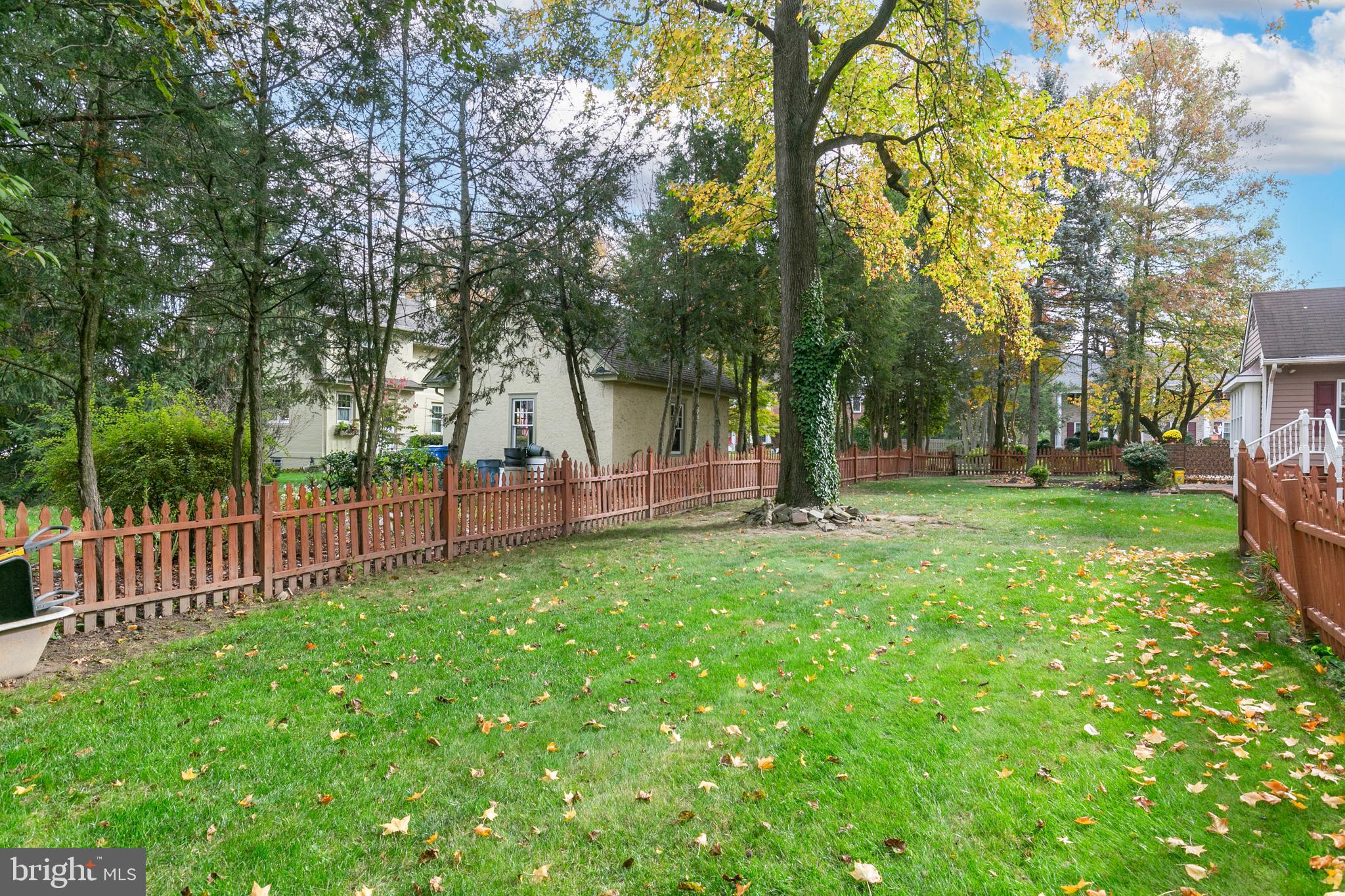 25 Bala ROAD