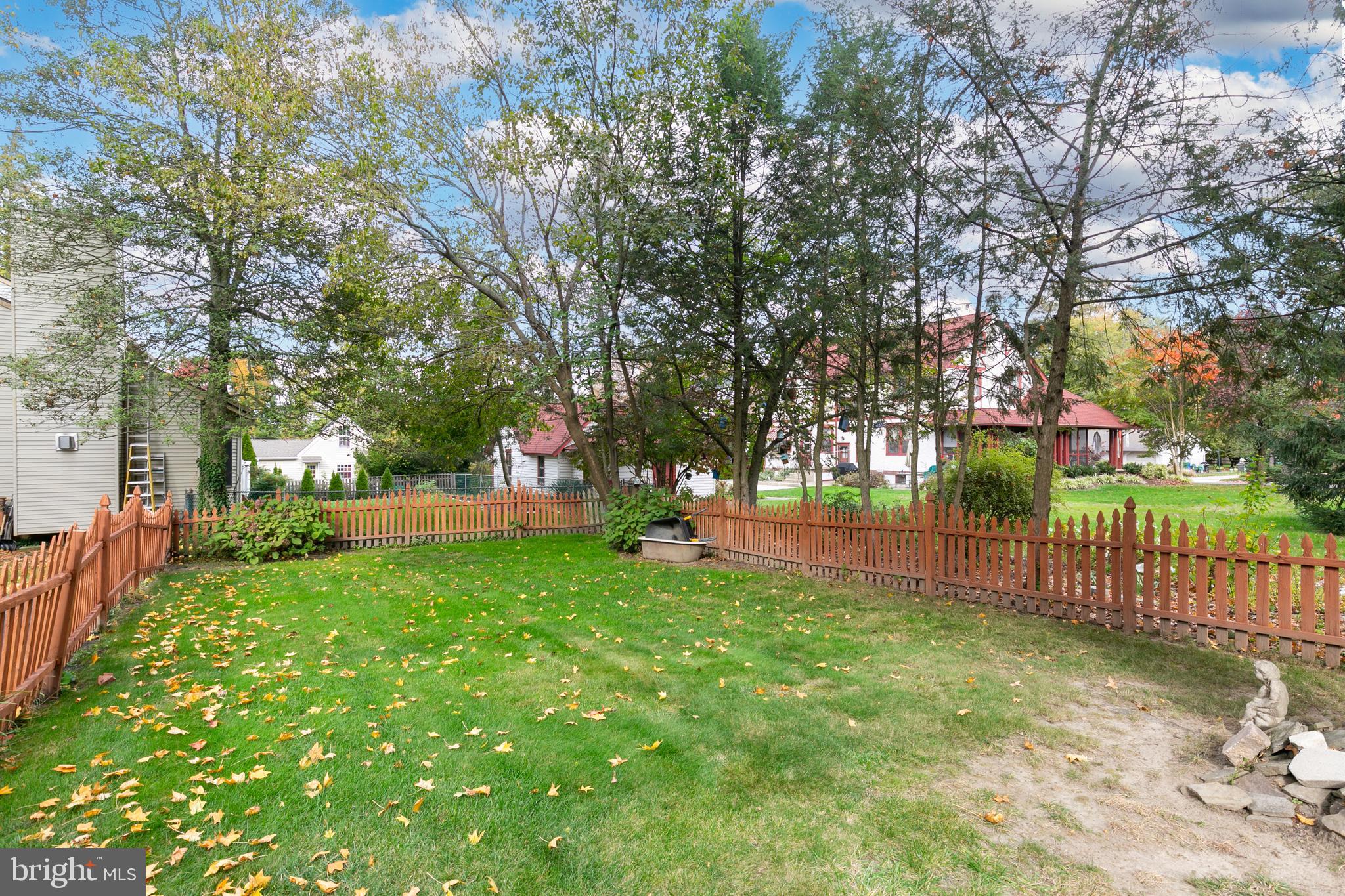 25 Bala ROAD