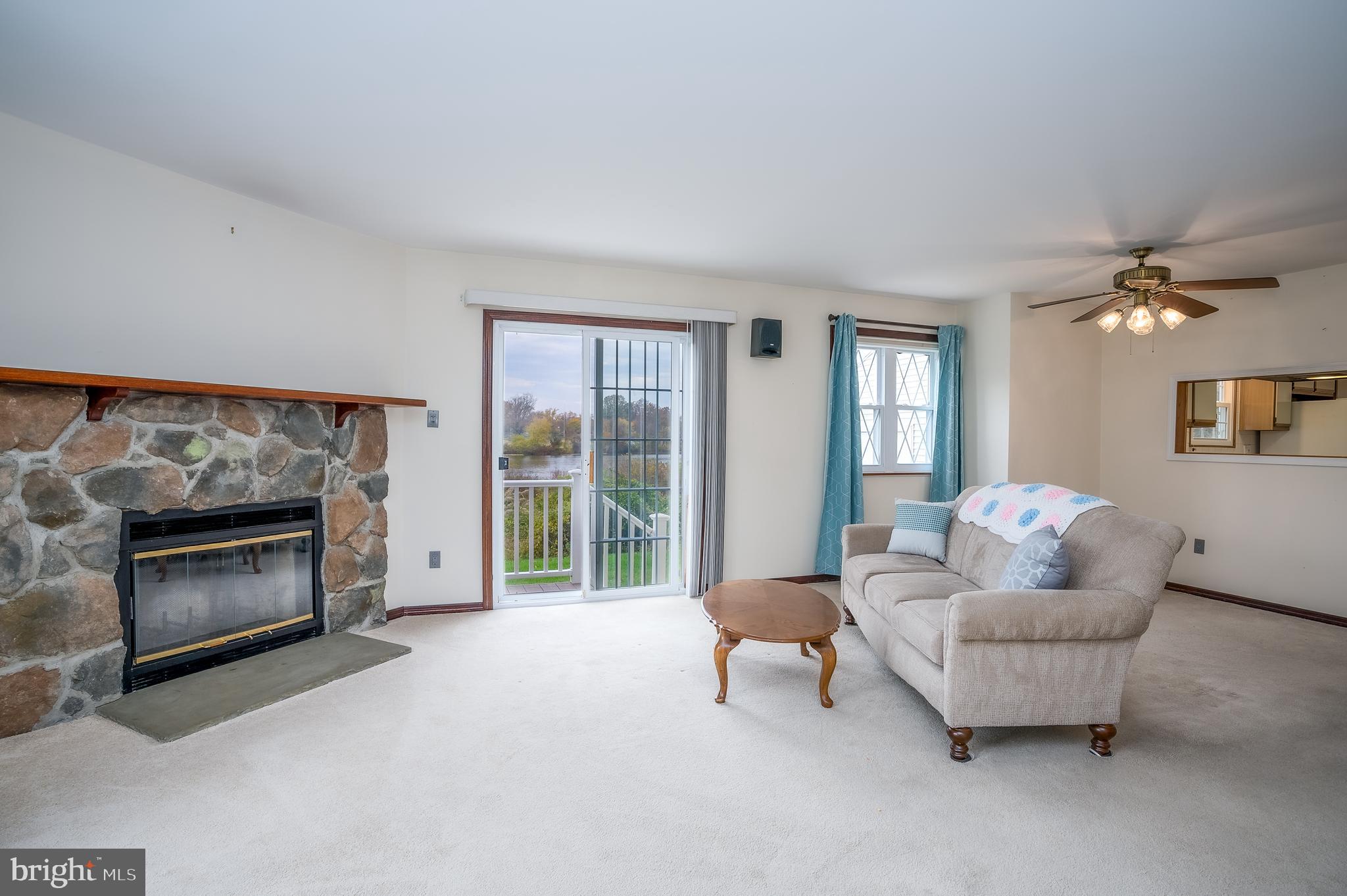 111 E Beechwood AVENUE Unit: 28